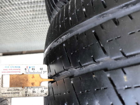 set 2 anvelope 215/65 R15C  sh vara Continental 7mm cu garantie [7]