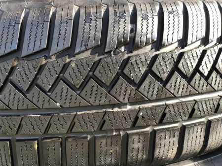 set 2 anvelope 215/65 R17 99H sh iarna Continental 7mm cu garantie [1]