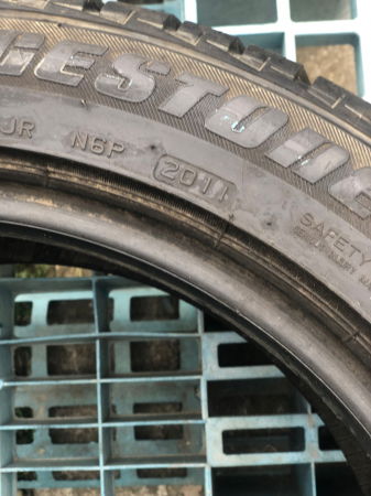 Anvelopa 225/50 R17 94H sh iarna Runflat Bridgestone 5mm cu garantie [2]