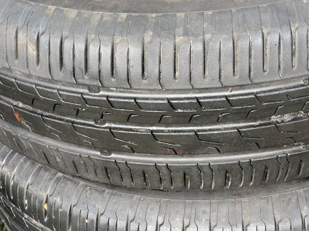 set 4 anvelope 185/65 R15 88H sh vara Continental 6.5mm cu garantie [4]