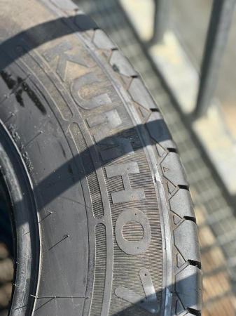 set 2 anvelope 215/75 R16C 116/114R sh vara Kumho 5mm cu garantie [2]