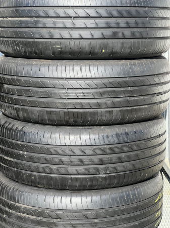 set 4 anvelope 215/55 R17 98W sh vara Goodyear 6.5mm cu garantie [4]