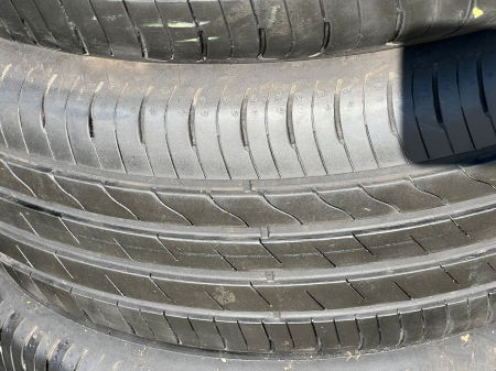 set 4 anvelope 215/55 R17 98W sh vara Goodyear 6.5mm cu garantie [8]