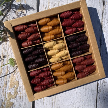 Cadouri - Sweet Box - bomboane din fructe deshidratate