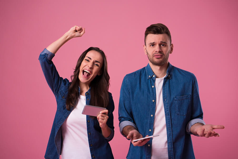 Jocuri de Societate pe Care le Poți Juca pe Zoom cu Prietenii