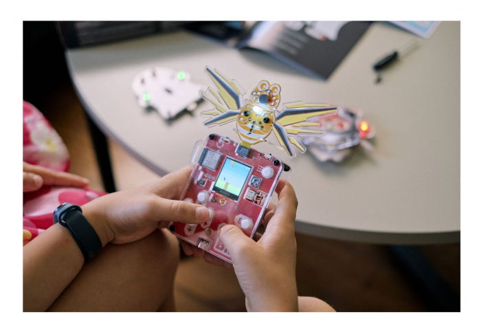 Consola BIT STEM cu 3 jocuri [8]