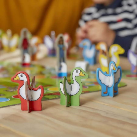 Goose On The Loose (RO-EN) [4]