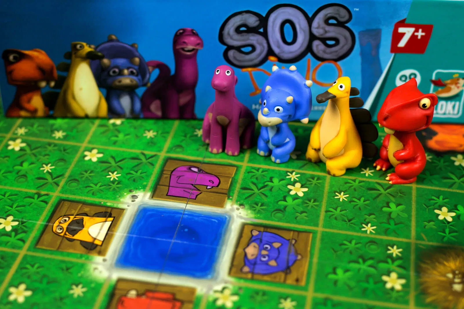 Resigilat - SOS Dino [3]