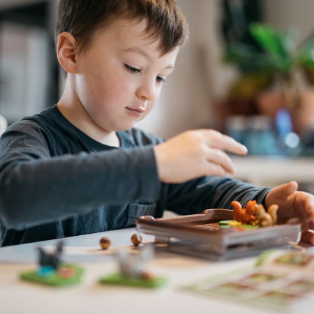 Squirrels Go Nuts! (RO) [4]