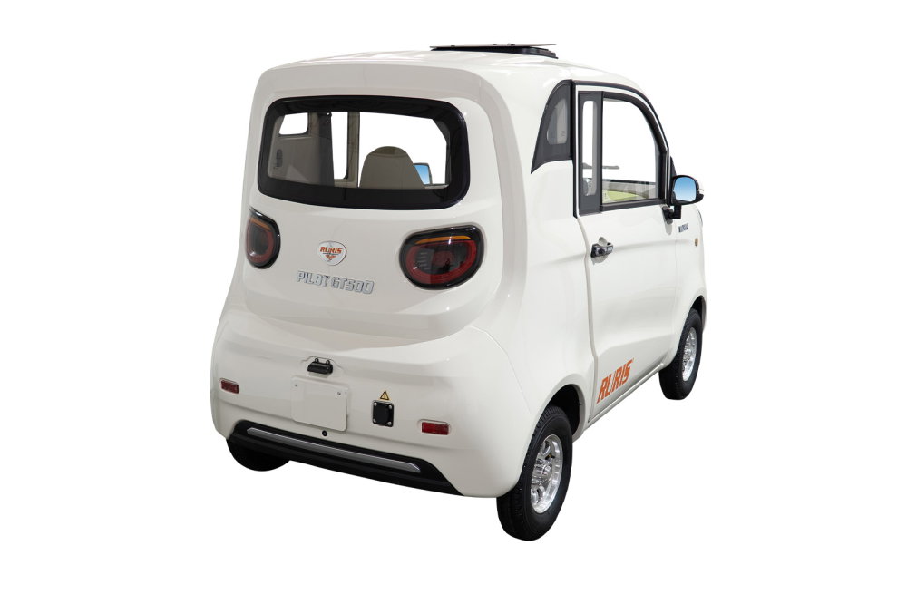 Mașină electrică RURIS PILOT GT500A Albă, 2000W, baterie 72V 58Ah, autonomie până la 70 km, 2 locuri [9]