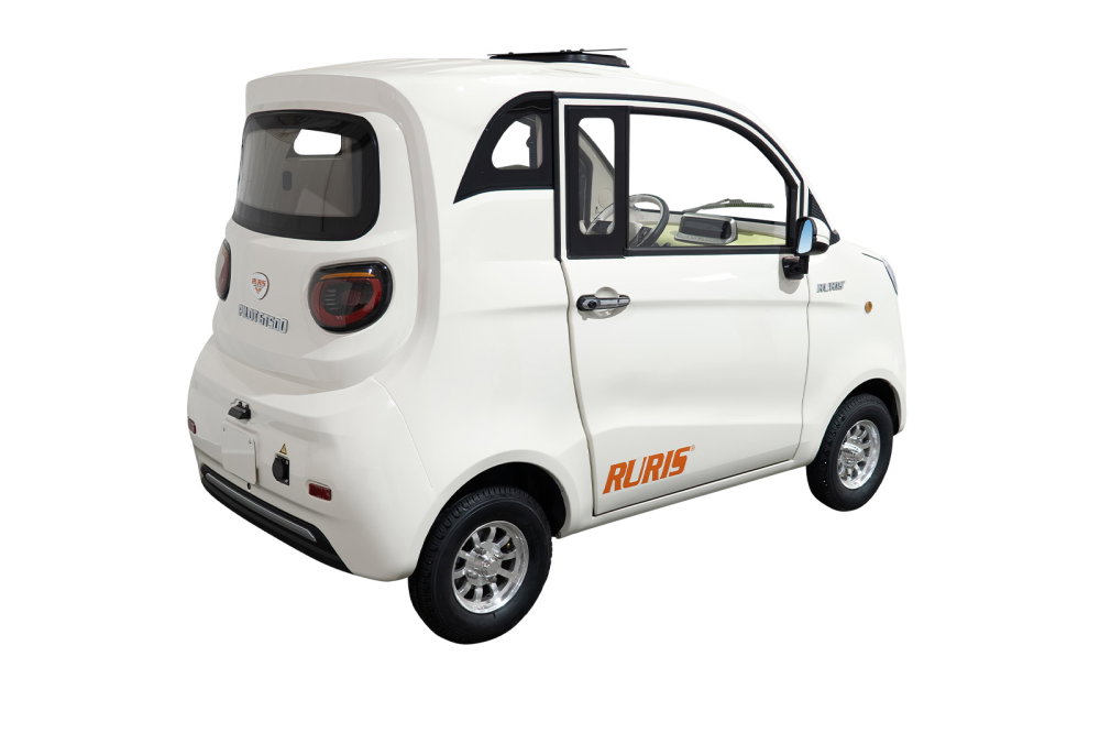 Mașină electrică RURIS PILOT GT500A Albă, 2000W, baterie 72V 58Ah, autonomie până la 70 km, 2 locuri [10]