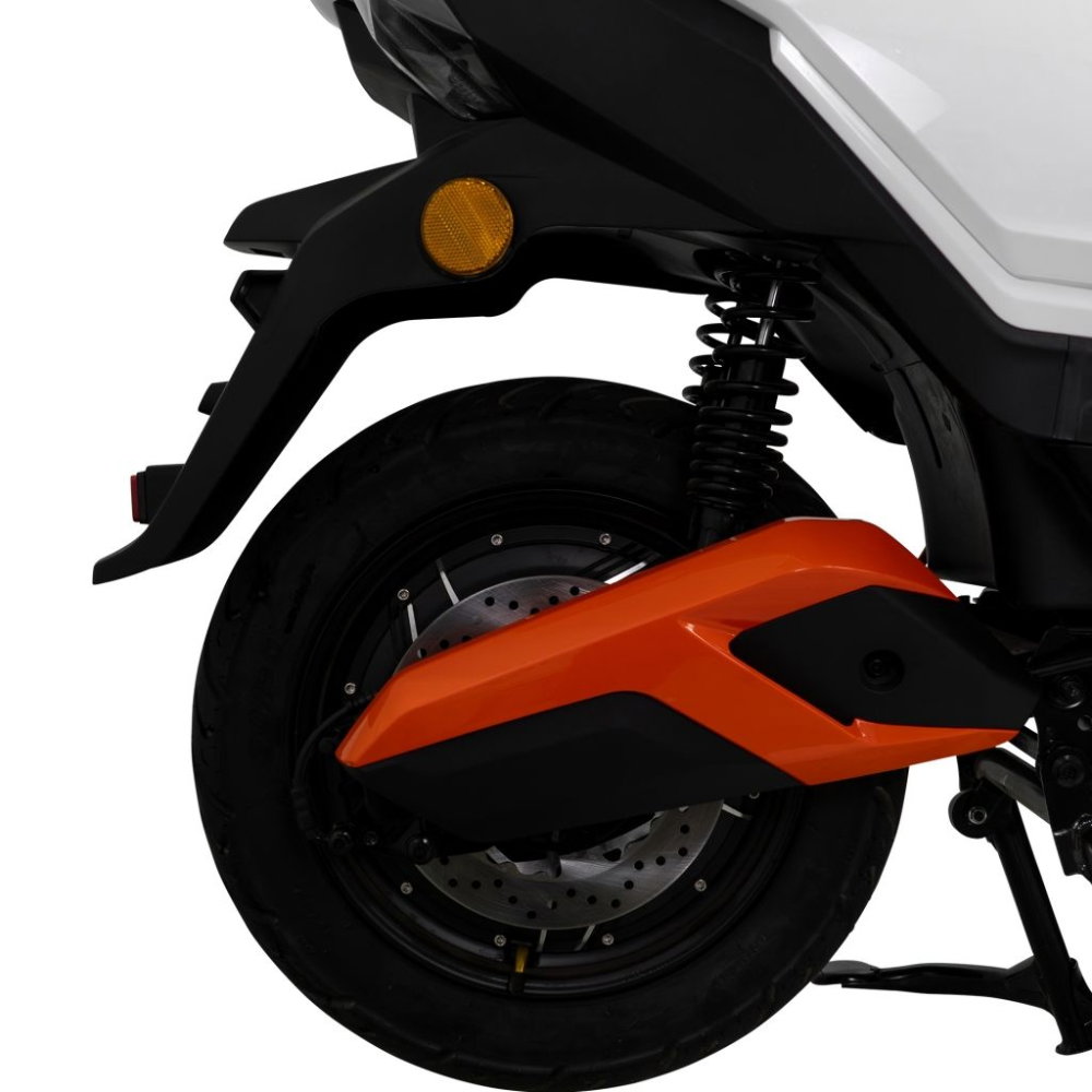Scuter electric RURIS PILOT SX720A Alb, 2500W, baterie 72V 32Ah, autonomie până la 92 km [6]