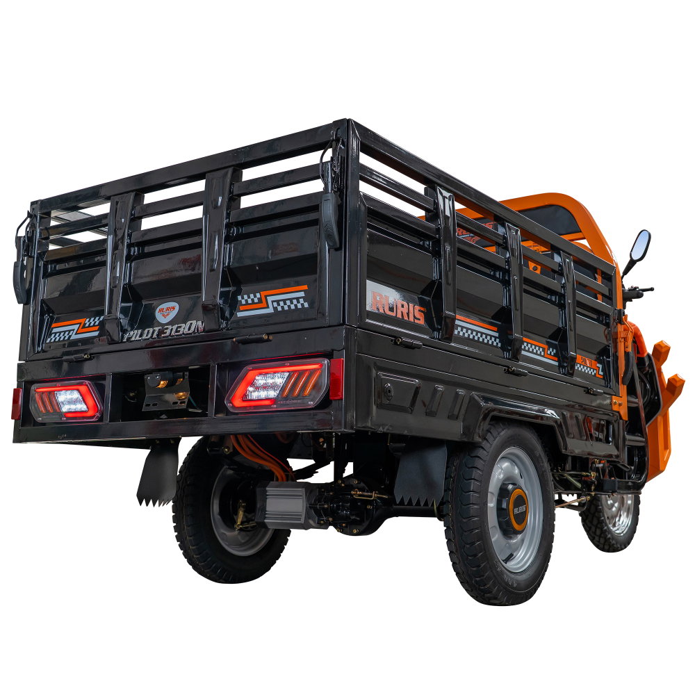 Triciclu electric cargo RURIS PILOT 3130N H cu bena basculabila hidraulic, motor 3600 W si greutate suportata 603 kg [9]