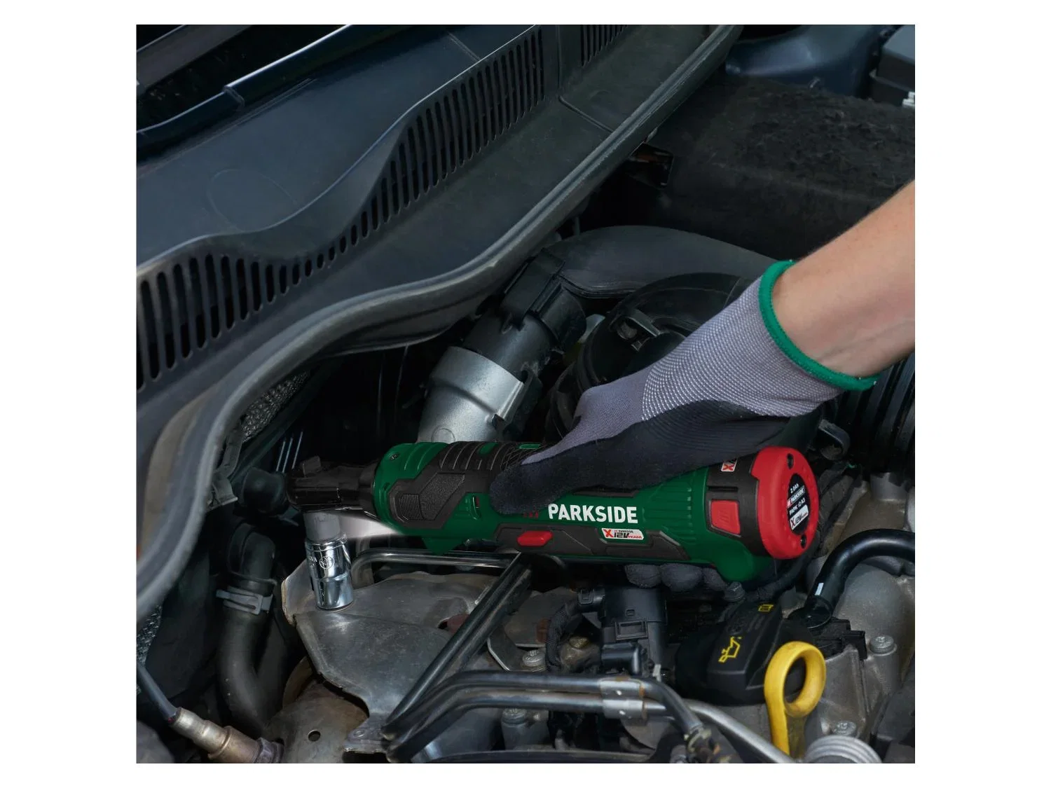 Cheie cu clichet Parkside PAR 12 B1, 12V, 54 Nm cu acumulator si incarcator [2]