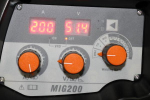 Jasic MIG 200 Synergic (N229) - Aparat de sudura MIG-MAG tip invertor [4]