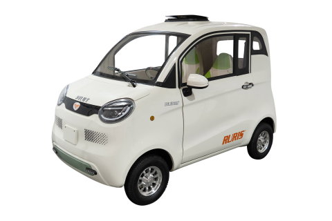 Mașină electrică RURIS PILOT GT500A Albă, 2000W, baterie 72V 58Ah, autonomie până la 70 km, 2 locuri [1]