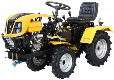 Mini tractor ProGARDEN Campo T18 4560000064 4x4, 18CP, benzina, ridicare hidraulica fata si spate, transmisie sincronizata, capota cu 4 faruri [2]