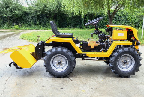 Minitractor articulat 4x4 ProGARDEN Campo T18 V27, motor benzina Loncin 18 CP, hidraulică față-spate, 2 diferențiale, roți 6.00-12 + freza tractata [1]