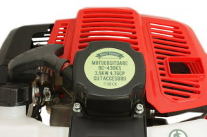 Motocoasa Micul Fermier CSG-430K 4.76 CP cu 7 accesorii [3]