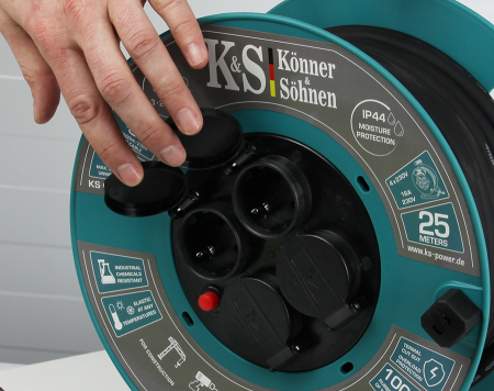 Prelungitor cu tambur KS CR-25M Konner & Sohnen, 3600 W, 25 metri, stecher 1 x 16А / 230V, prize 4 x 16А / 230V, cablu 3*2.5 mm din cupru, tambur din plastic [8]