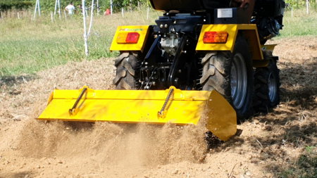 ProGARDEN Campo 1856-4WDH Mini tractor 4x4 18CP HIDRAULIC, benzina, 4+1 viteze [5]