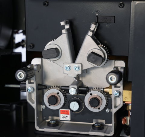 ProWELD MIG 500Y Synergetic Invertor sudare profesional MIG/MAG, MMA, Lift TIG + derulator detasabil [5]