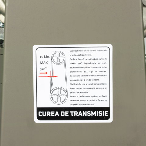Tocator de crengi Micul Fermier, motor benzina 15 CP, cu carlig de remorcare, 120 mm diametru maxim de taiere, pentru rumegus [6]
