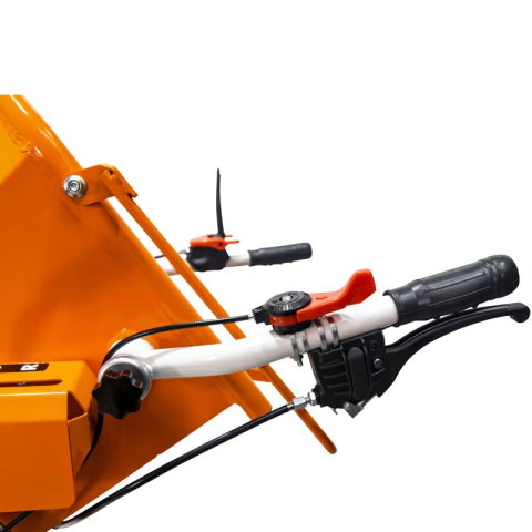 Tocător de crengi și resturi vegetale cu autopropulsie RURIS ST500 PLUS 50000STP25A 15 CP, benzina, diametru maxim 100 mm, 1000 kg/ora [5]