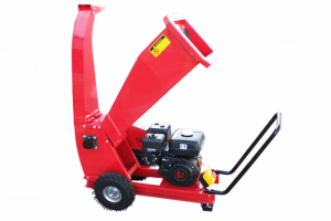 Tocator pentru crengi si vita de vie Micul Fermier, Ø76mm, motor benzina 6.5CP pentru rumegus [3]