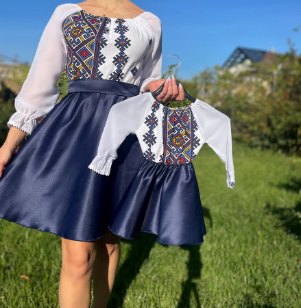 Момичета - Rochita traditionala stilizata Lavinia