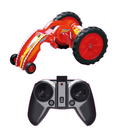 Mașinuțe și pistoale - hyper runner stunt