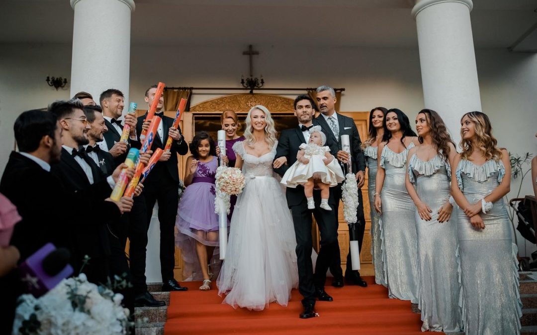 Inovația mesajului integrat în ceară – Studiu de caz: „Nunta și Botez în Paradis”