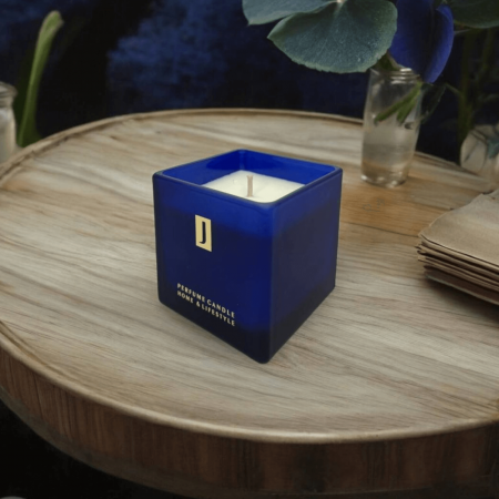 Târgul de Reduceri - Lumânarea Parfumată JFenzi, Aroma Inspirata din Parfumul Good Life