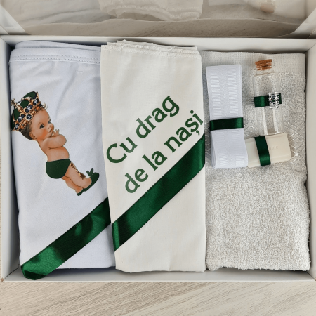 Trusouri si Lumânări decorate Botez - Trusou pentru botez imprimat cu Prinț cu verde