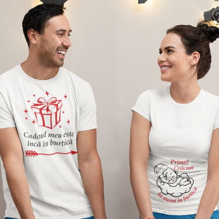 Tricouri Gravide - Set 2 Tricouri Craciun Personalizate - Cadoul Meu Este In Burtica Viitori Parinti  
