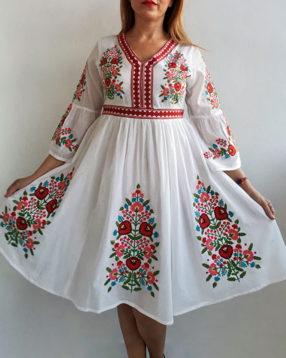 Rochie Traditionala Fiorela 3 [2]