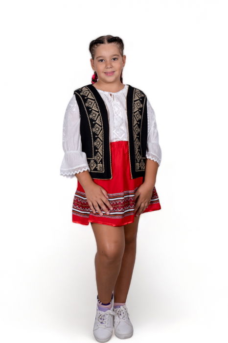 Vesta traditionala fetite Alina [1]