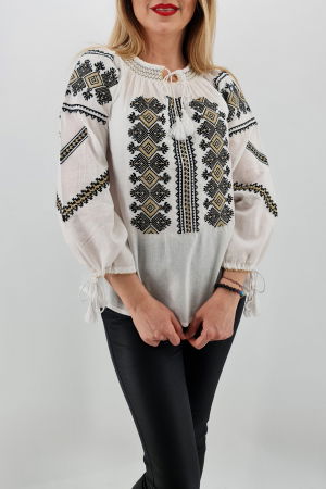 Ii Maneca Lunga - Ie Traditionala Bety 2