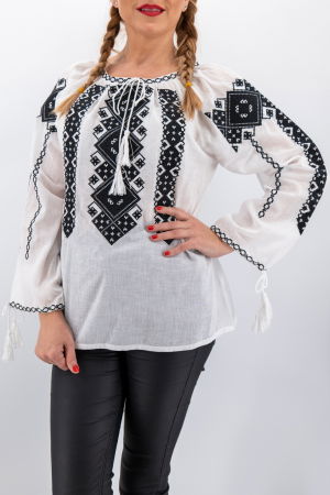 Ii Maneca Lunga - Ie Traditionala Letitia 8