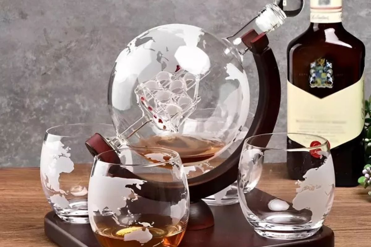 decantor glob pamantesc cu 4 pahare