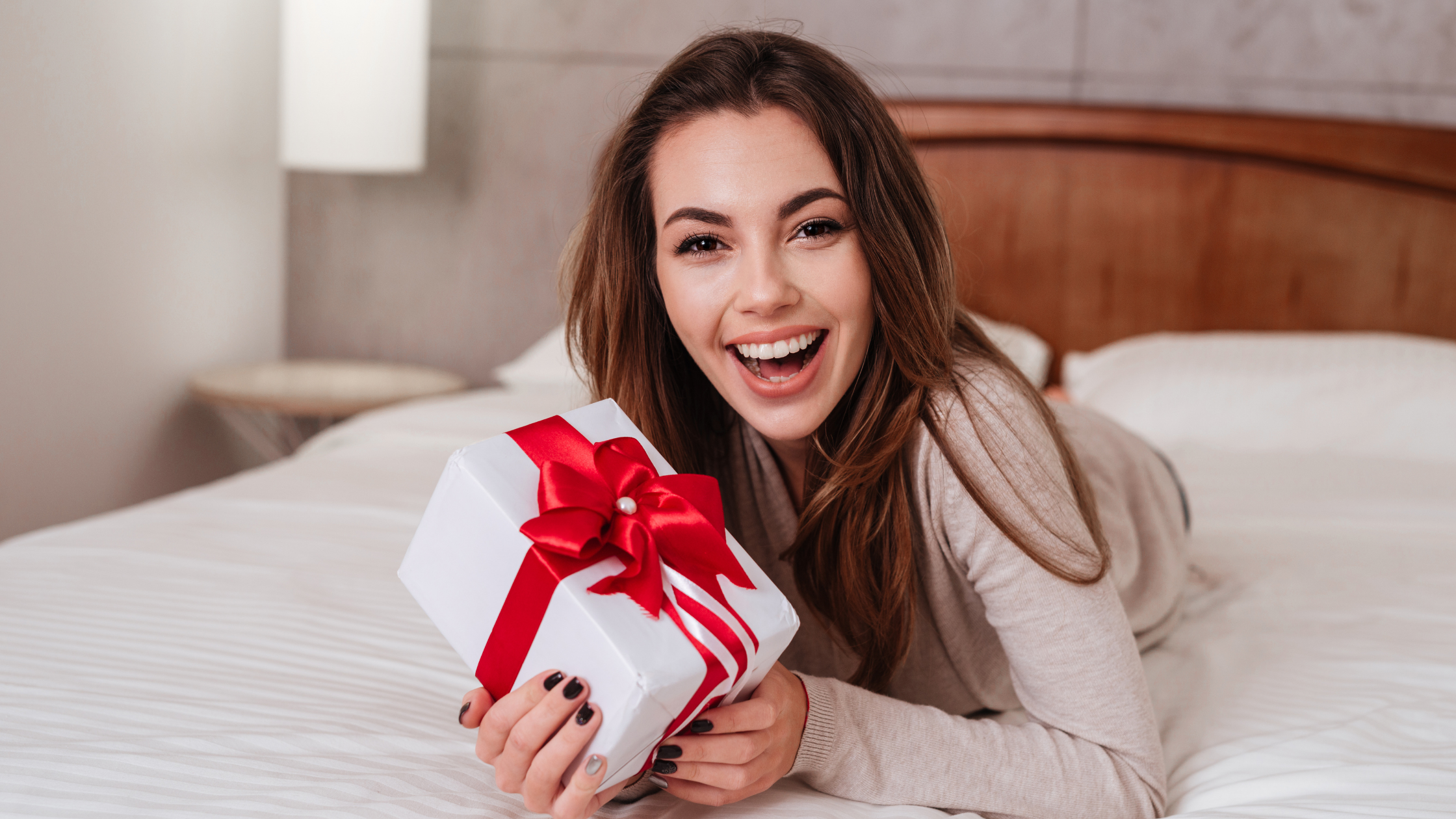 Idei de Cadouri de 8 Martie 2021 pentru mama, partenera, sora, colega, bunica