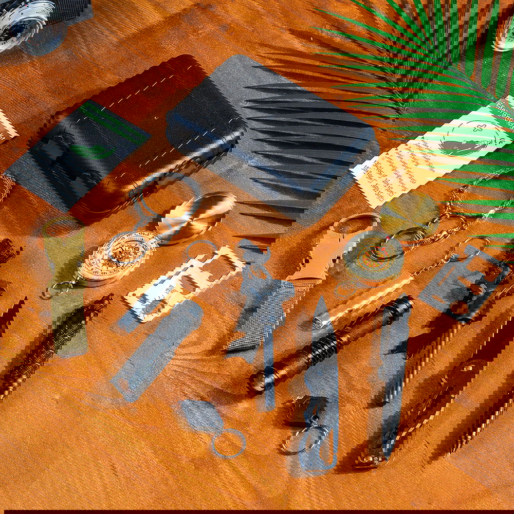 Kit multifunctional Salbaticie, 13 unelte