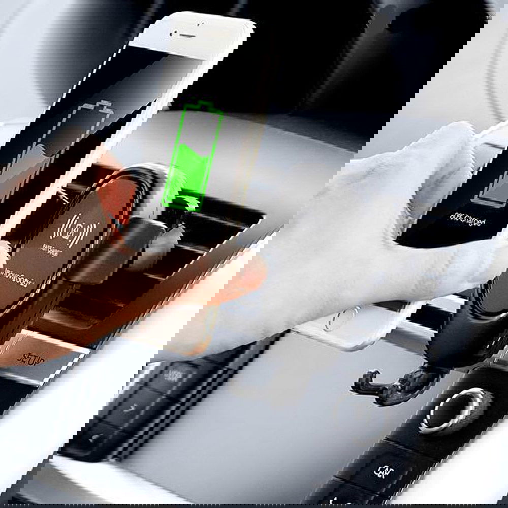 Suport telefon auto cu incarcator wireless Smarty Holder