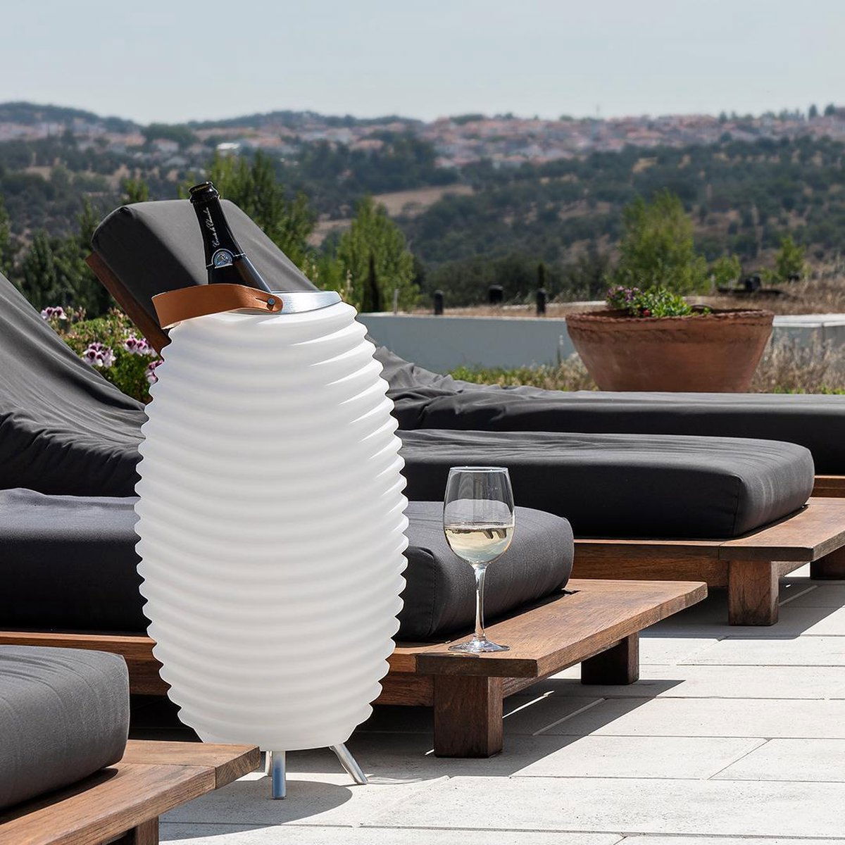 synergy-50s-kooduu-set-the-mood-boxa-lampion-si-racitor-vinuri-2-3984-8166