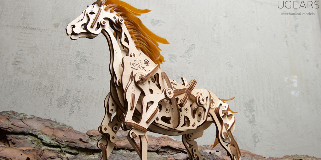 Ugears: Antreneaza-ti mintea. Foloseste-ti mainile. Distreaza-te asambland modele unice