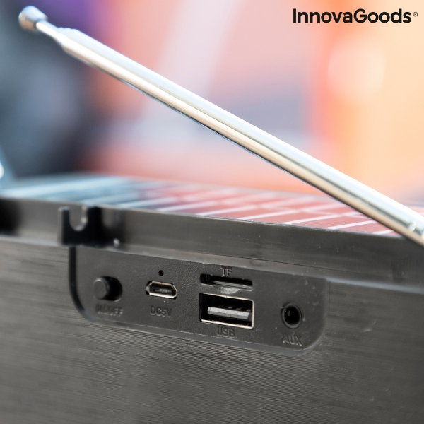 Boxa wireless cu lanterna pentru experienta acustica oriunde [8]