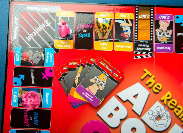 Boardgame pentru prieteni adulti [4]