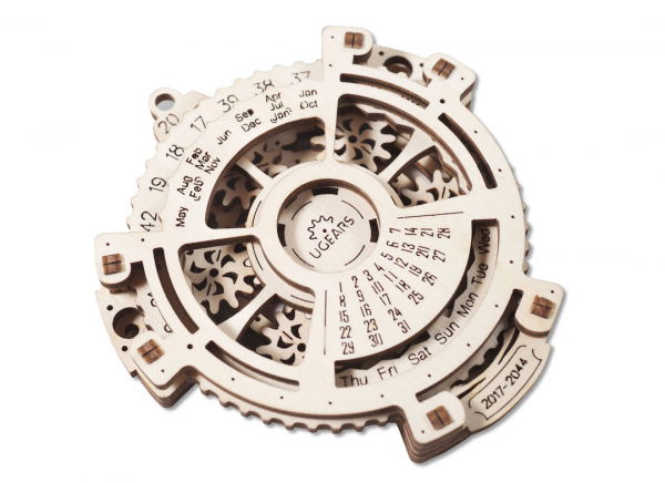 Calendar Steampunk din Lemn Ugears [9]