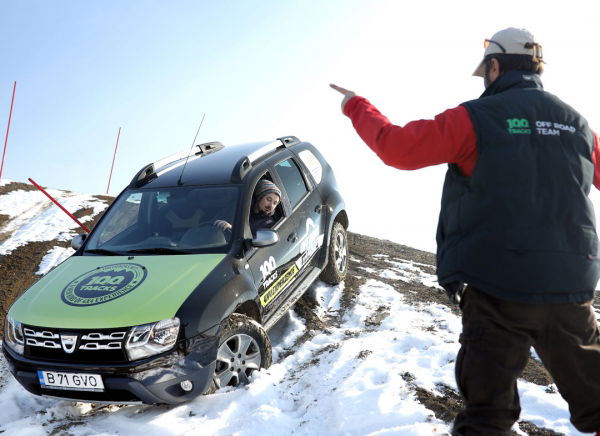 Experiență 100 Tracks Duster  Academia Titi Aur [5]