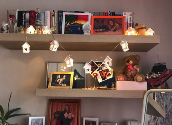 Instalatie de lumini LED Casute de Lemn [8]